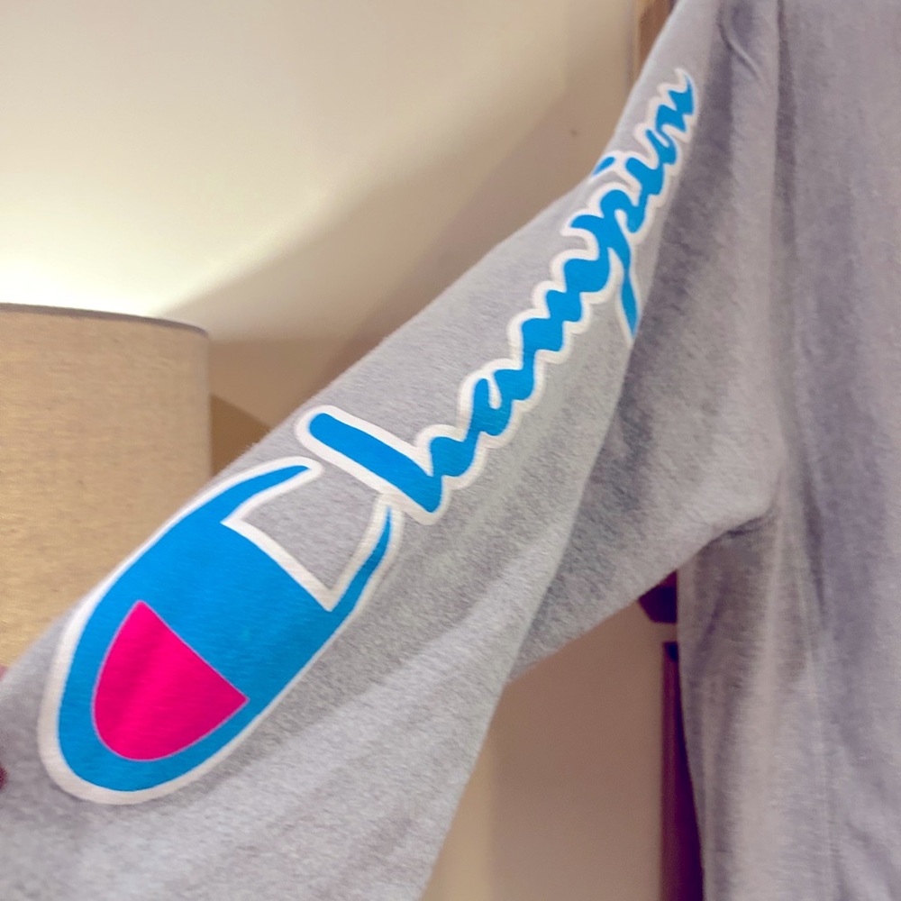 Vintage Champion hoodie - Picture 6 of 6
